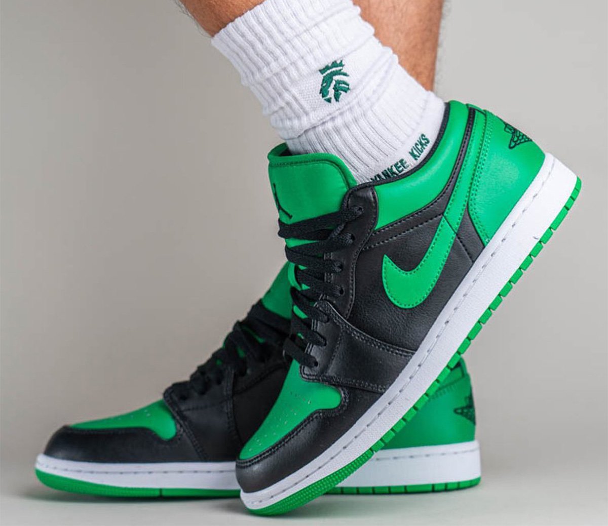 Air Jordan 1 Low Black Lucky Green 553558-065 On-Feet