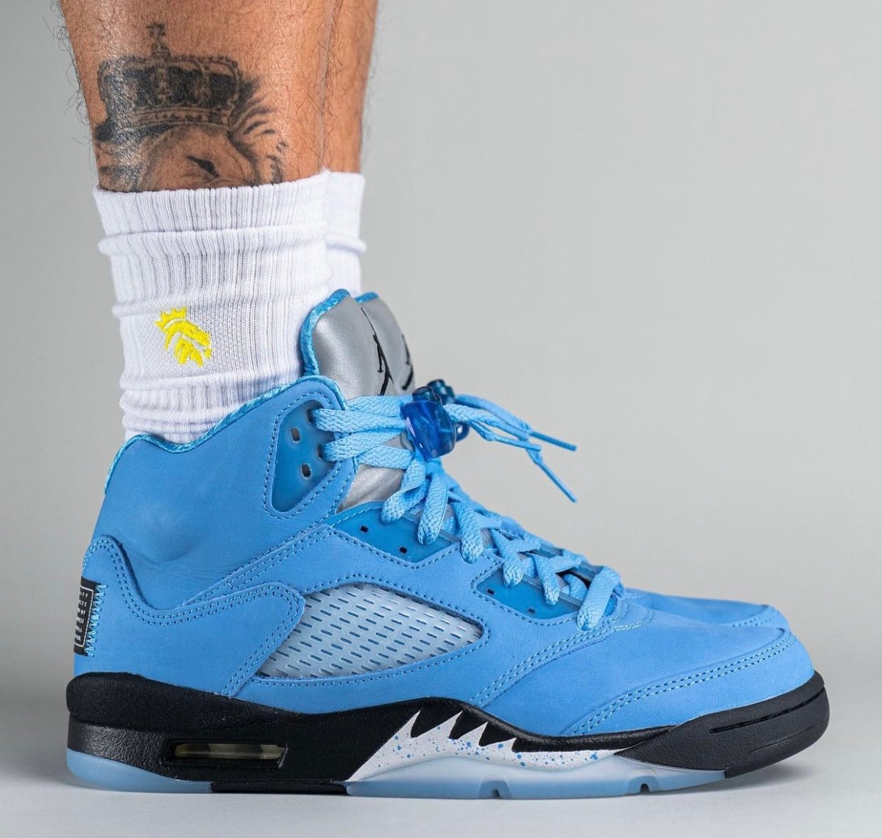 Air Jordan 5 UNC University Blue DV1310-401 On-Feet