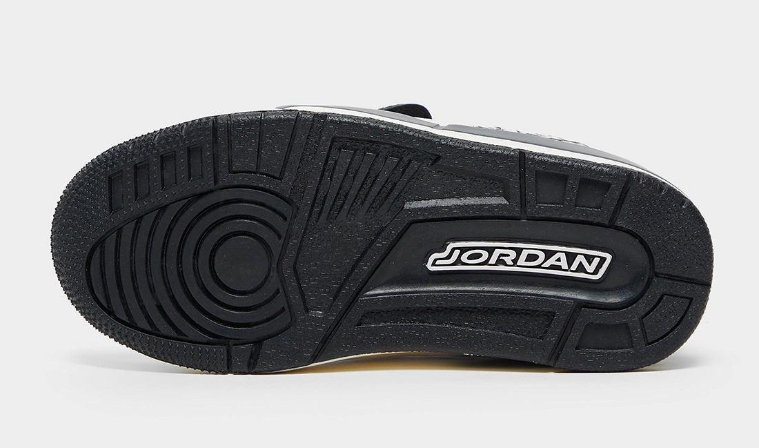 Date de sortie de la Air Jordan 3 Hide and Sneak DX6665-100