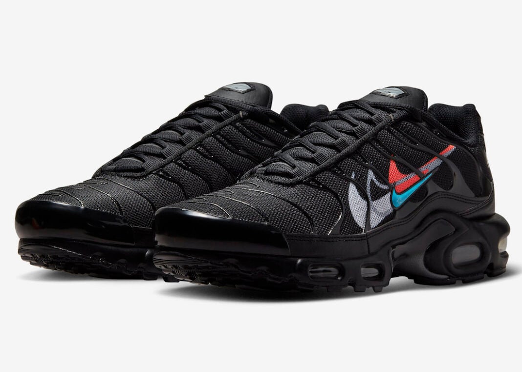 nike air max plus black leather