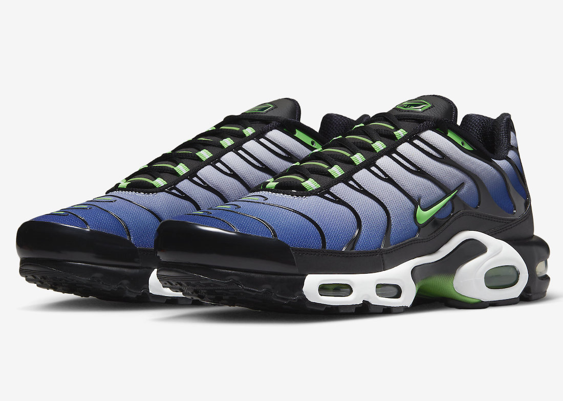 Nike Air Max Plus Added to the ‘Icons’ Pack