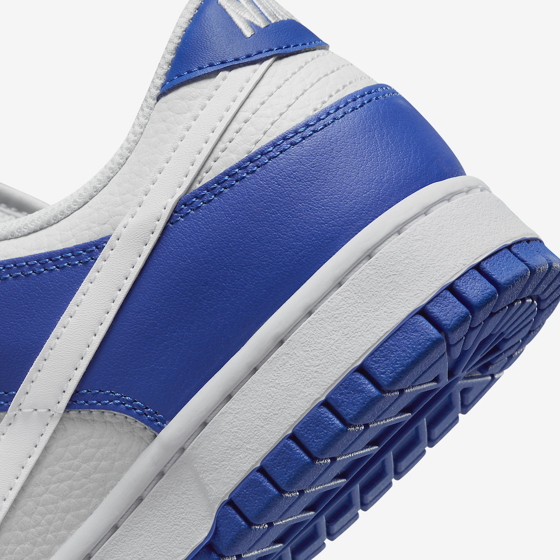 Nike Dunk Low Kentucky Alternate Blue White FN3416-001 Release Date Info