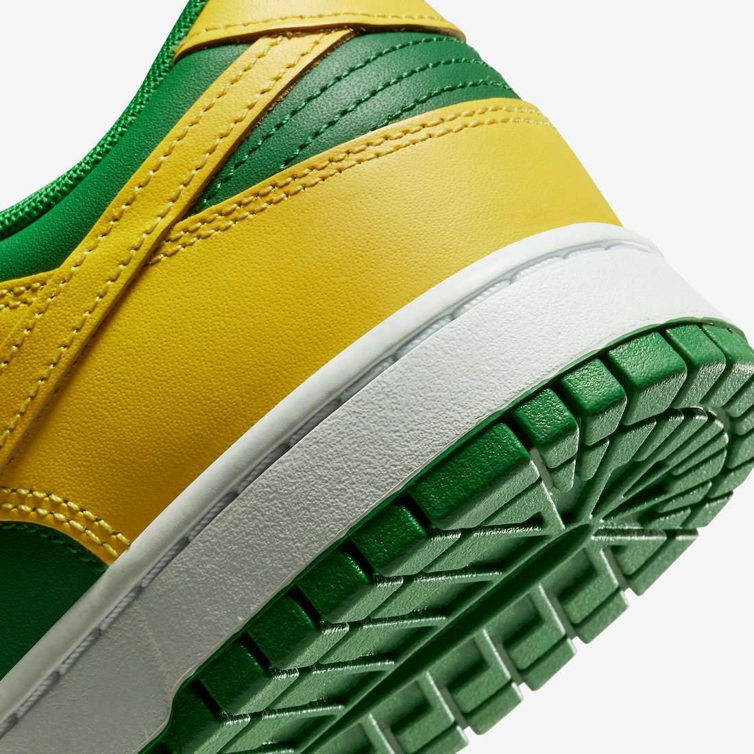 Nike Dunk Low Oregon Ducks DV0833-300 Release Date Info