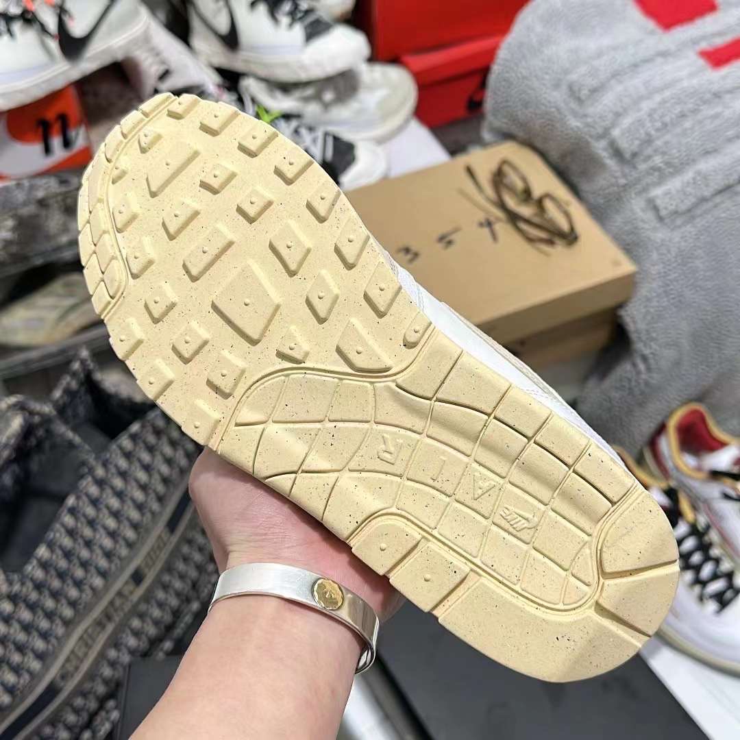 Nike Air Max 1 Pale Ivory Sanddrift Nike Air Max 1 Pale Ivory Sanddrift DZ2628-101 Release Date Info