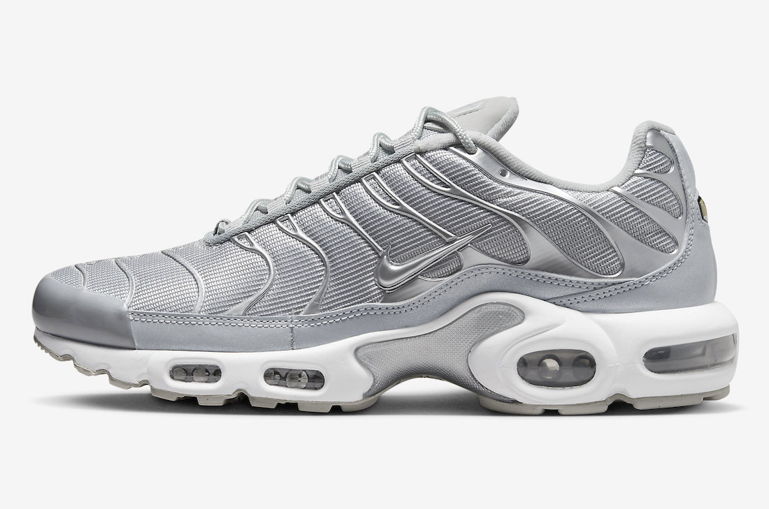 Nike Air Max Plus Metallic Silver Grey Fog FJ1012-095 Release Date Info