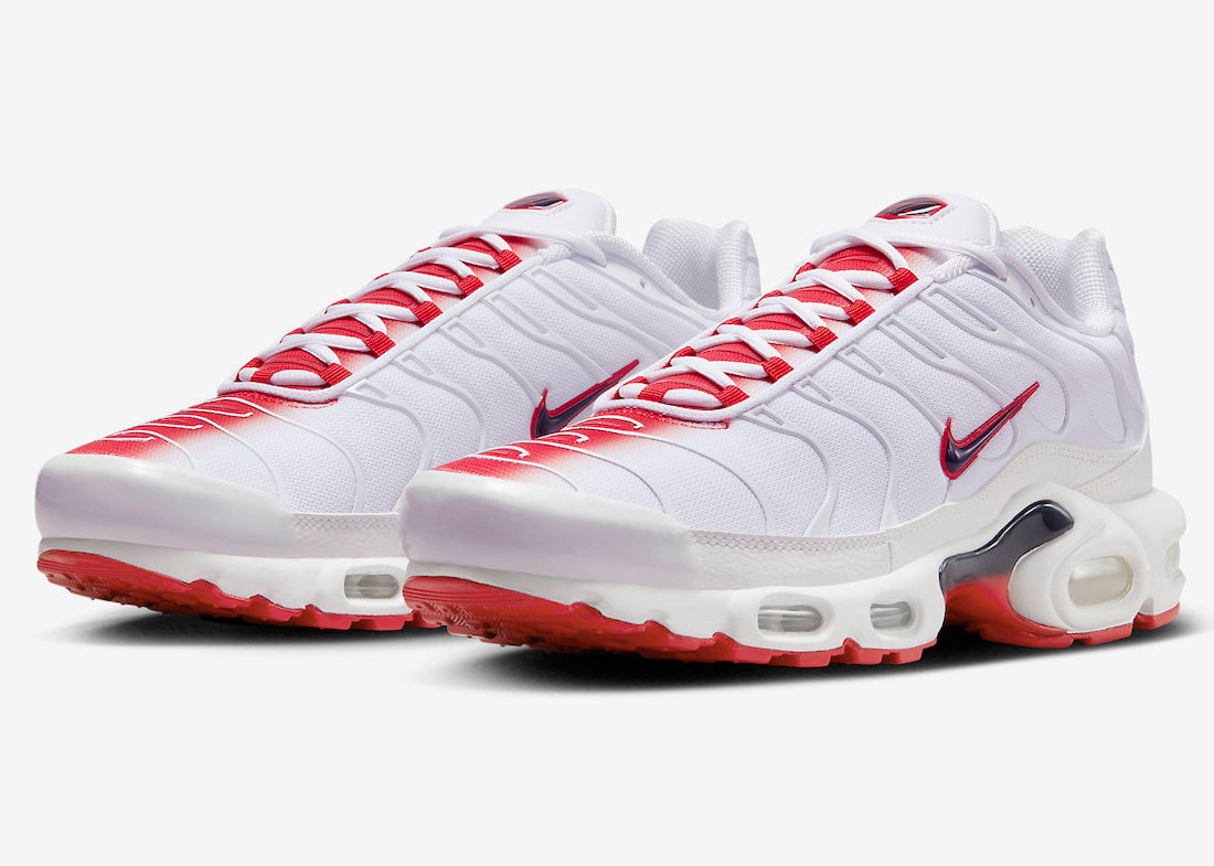 Nike Air Max Plus Comes with White and Red Gradient Details