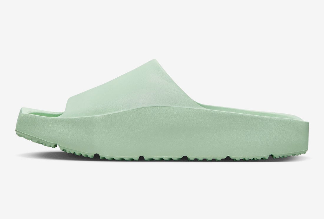 Jordan Hex Mule ‘Pistachio Frost’ Official Images