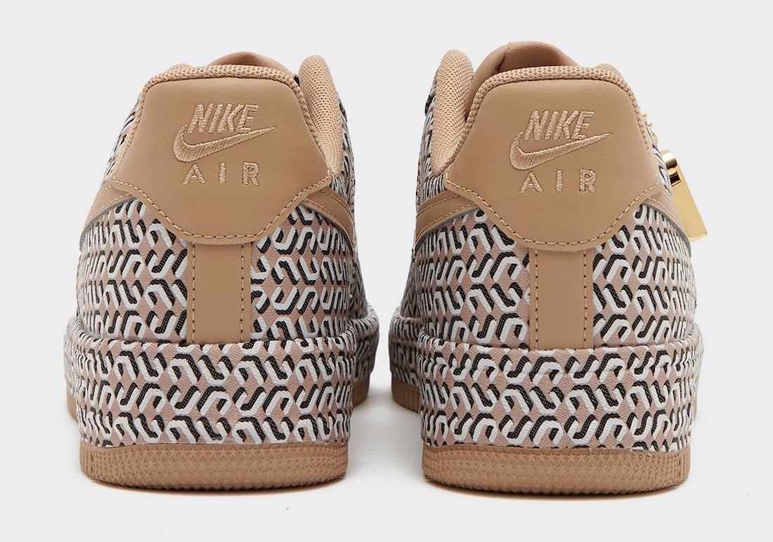 Nike Air Force 1 Low United in Victory Tan