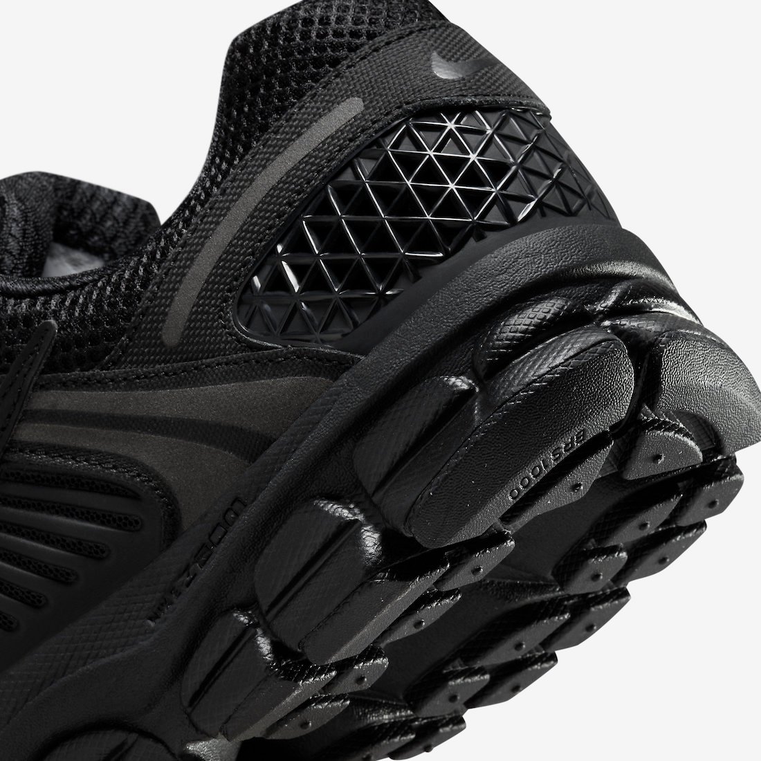 Nike Zoom Vomero 5 Triple Black BV1358-003 Release Date | SneakerFiles