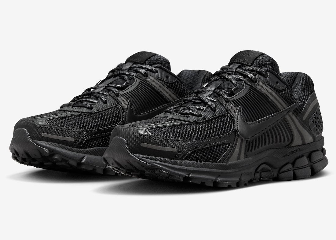 Nike Zoom Vomero 5 ’Triple Black’ Official Images