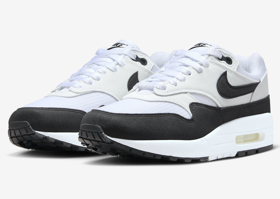 Nike Air Max 1 ‘Black White’ Official Images