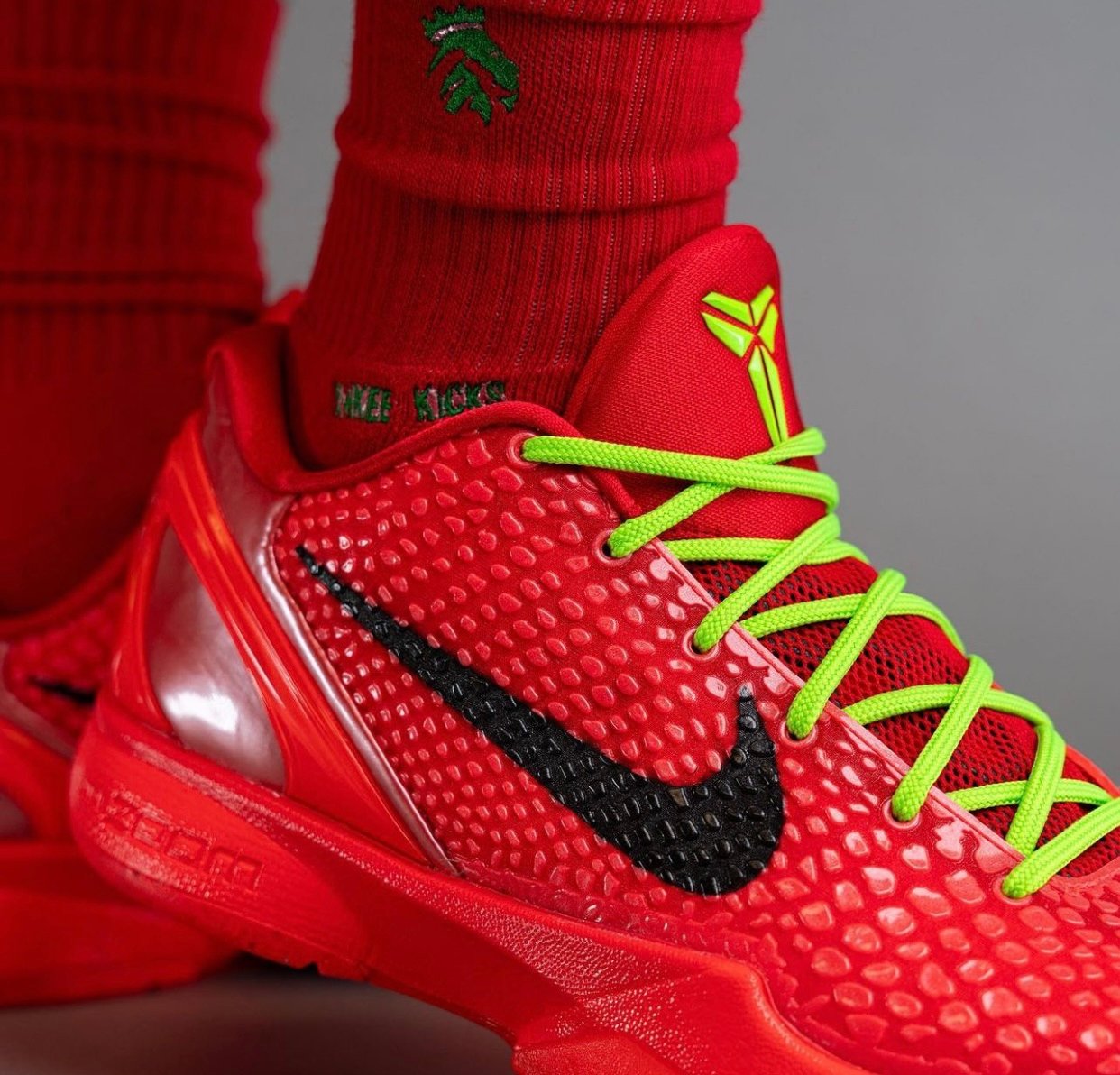 Nike Kobe 6 Protro Reverse Grinch FV4921-600 On-Feet