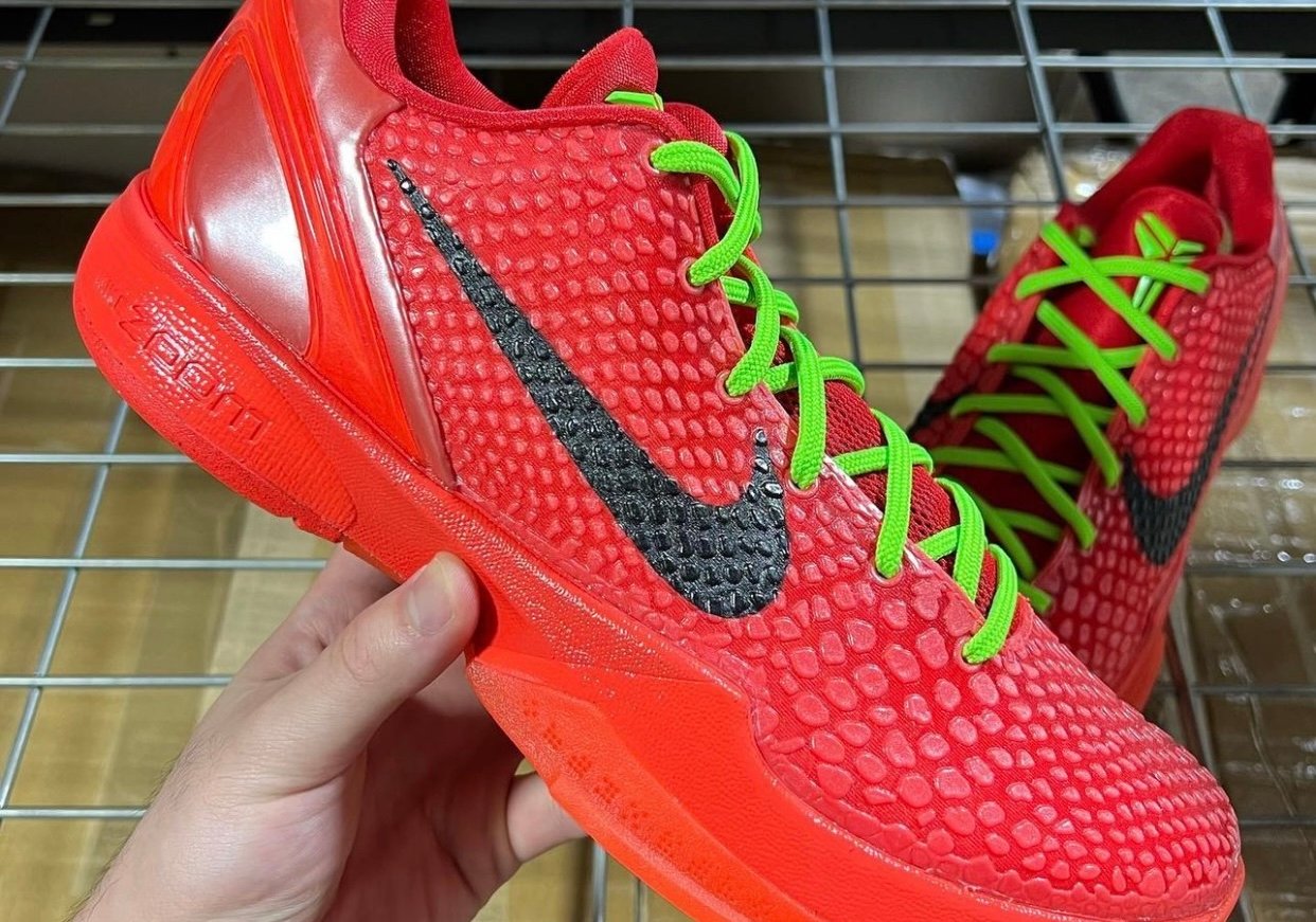 A Closer Look at the Nike Kobe 6 Protro ‘Reverse Grinch’
