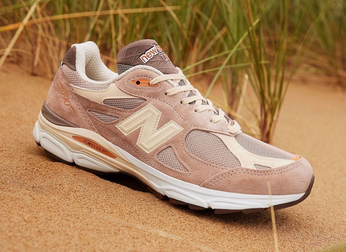 Size? x New Balance 990v3 Debuts August 3rd