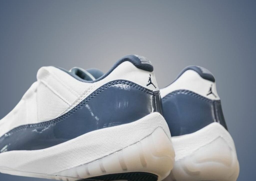 Air Jordan 11 Low Diffused Blue FV5104-104