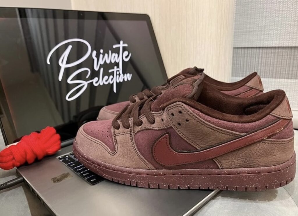 Nike SB Dunk Low Valentines Day 2024 FN0619-600