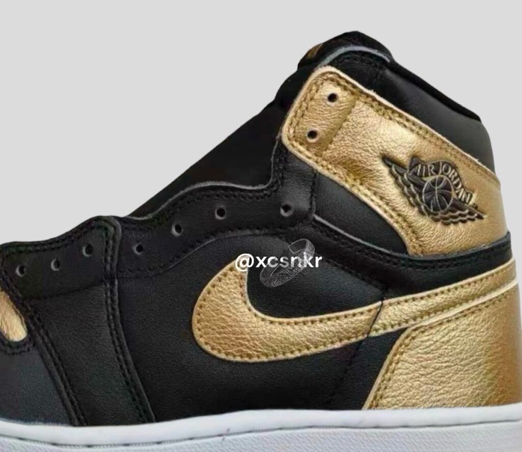 Air Jordan 1 High OG Metallic Gold DZ5485-071