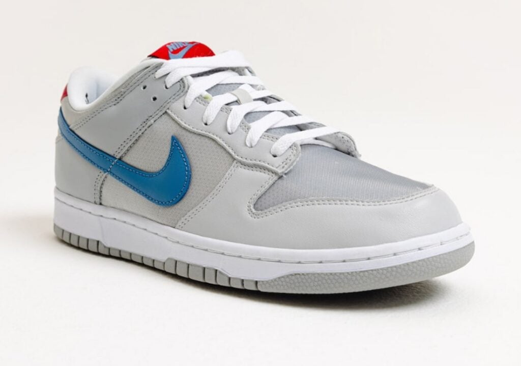 Nike Dunk Low Silver Surfer 2024