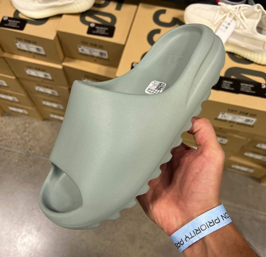 adidas Yeezy Slide Salt ID5480