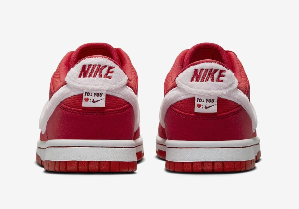 Nike Dunk Low GS Valentines Day 2024
