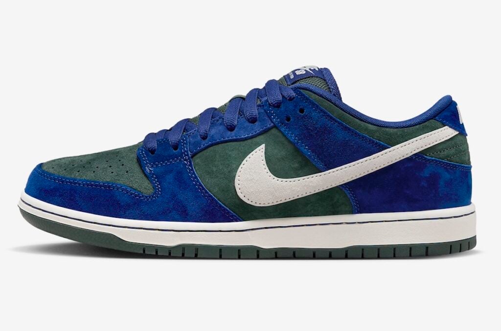 Nike SB Dunk Low Deep Royal Blue Vintage Green