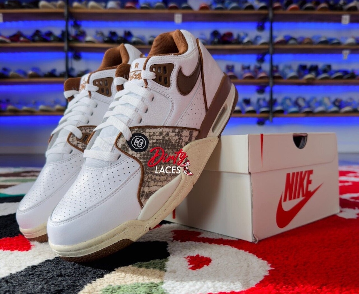 nikelab air safari royal