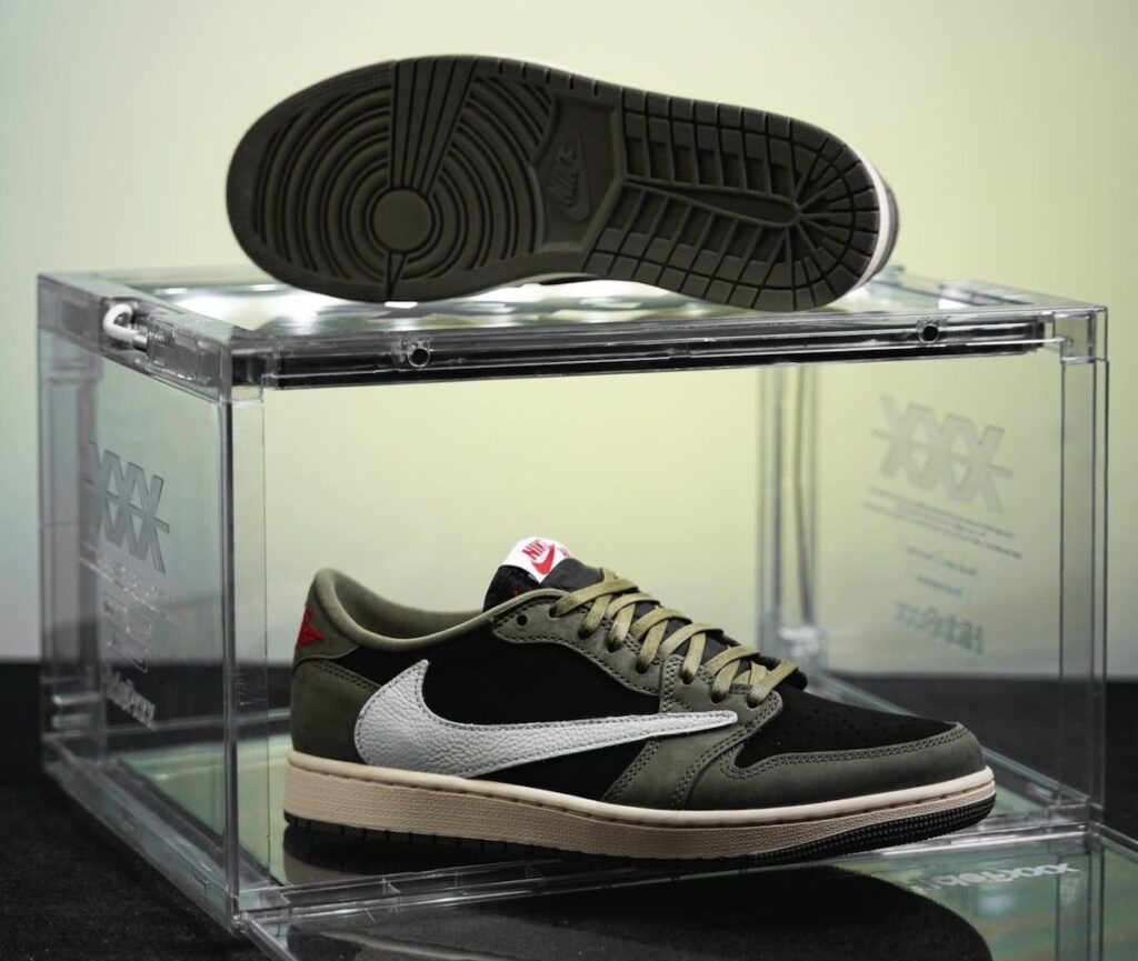 Travis Scott Air Jordan 1 Low OG Black Olive 2024