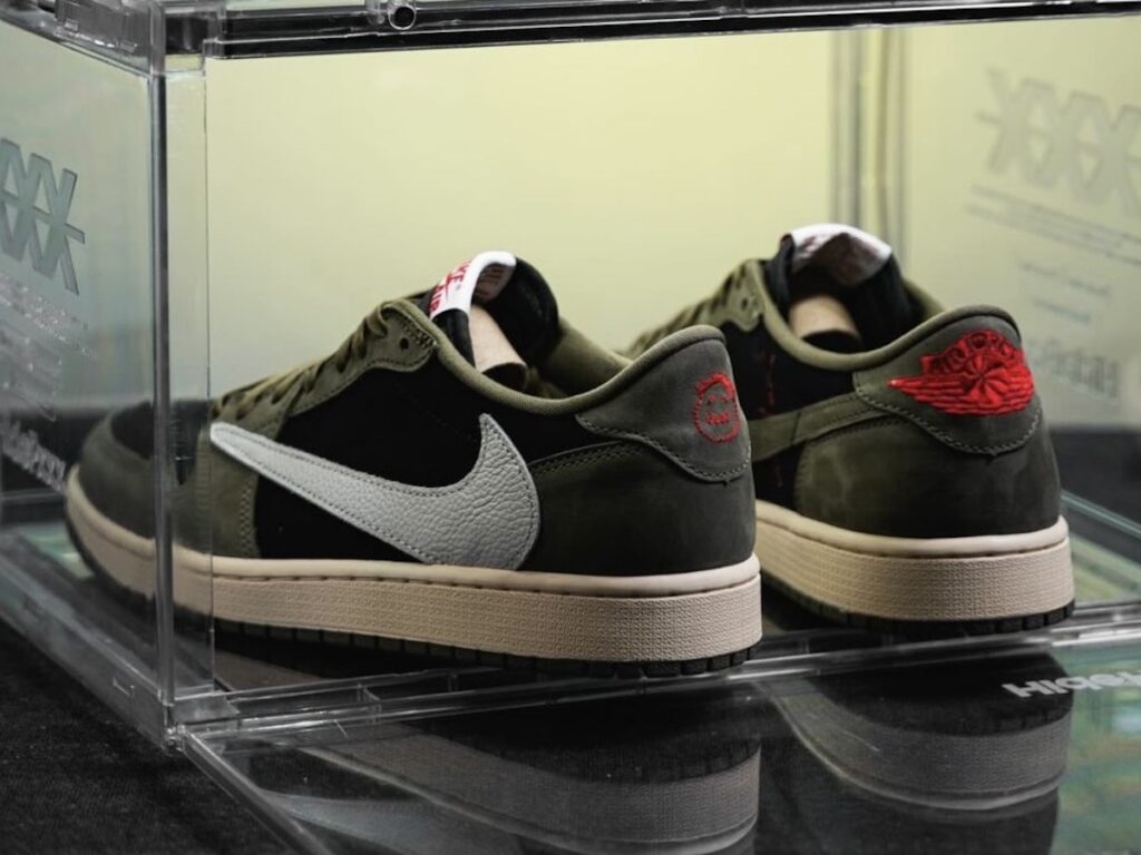 Travis Scott Air Jordan 1 Low OG Black Olive 2024