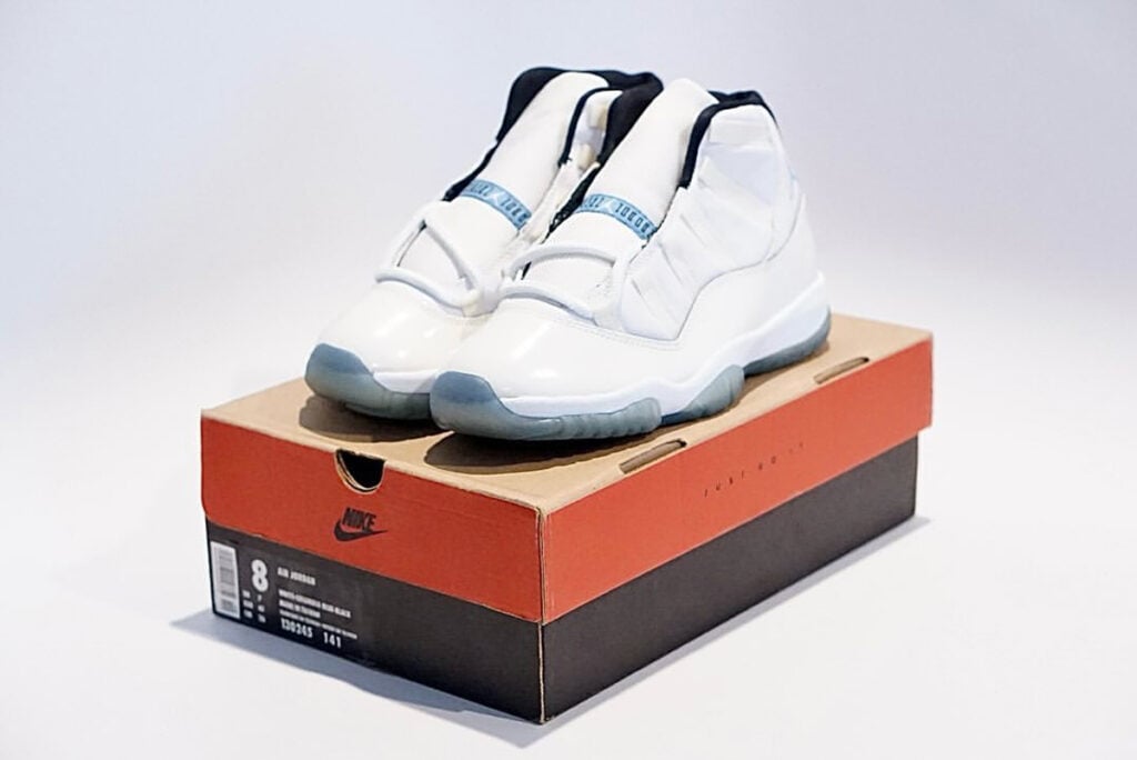 1996 Air Jordan 11 Columbia