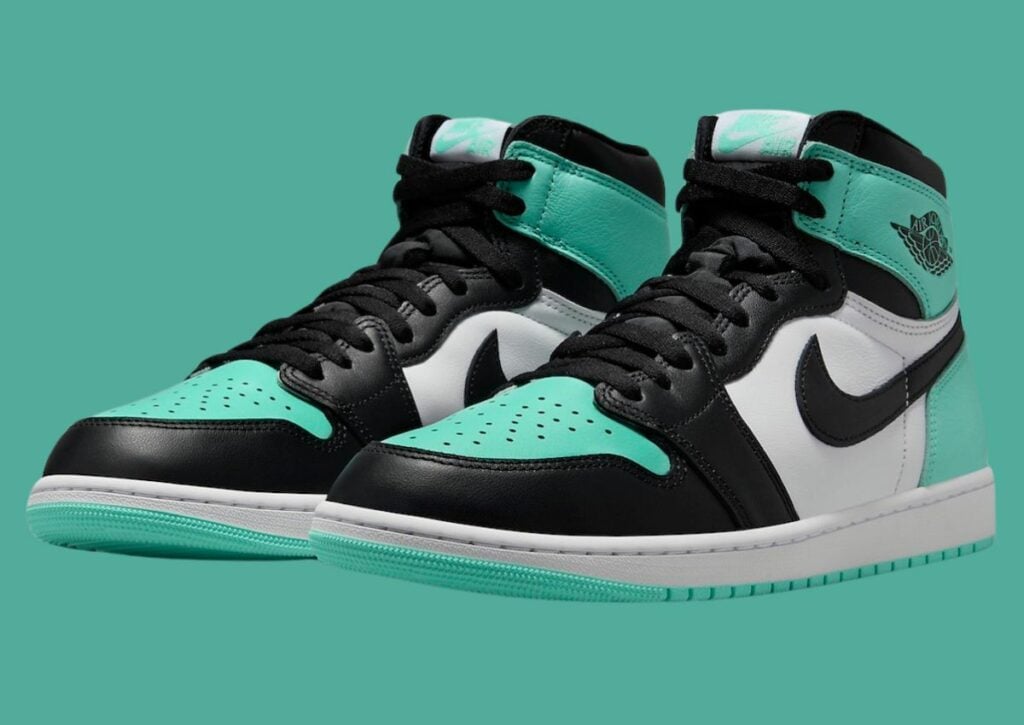 Air Jordan 1 High OG Green Glow 2024