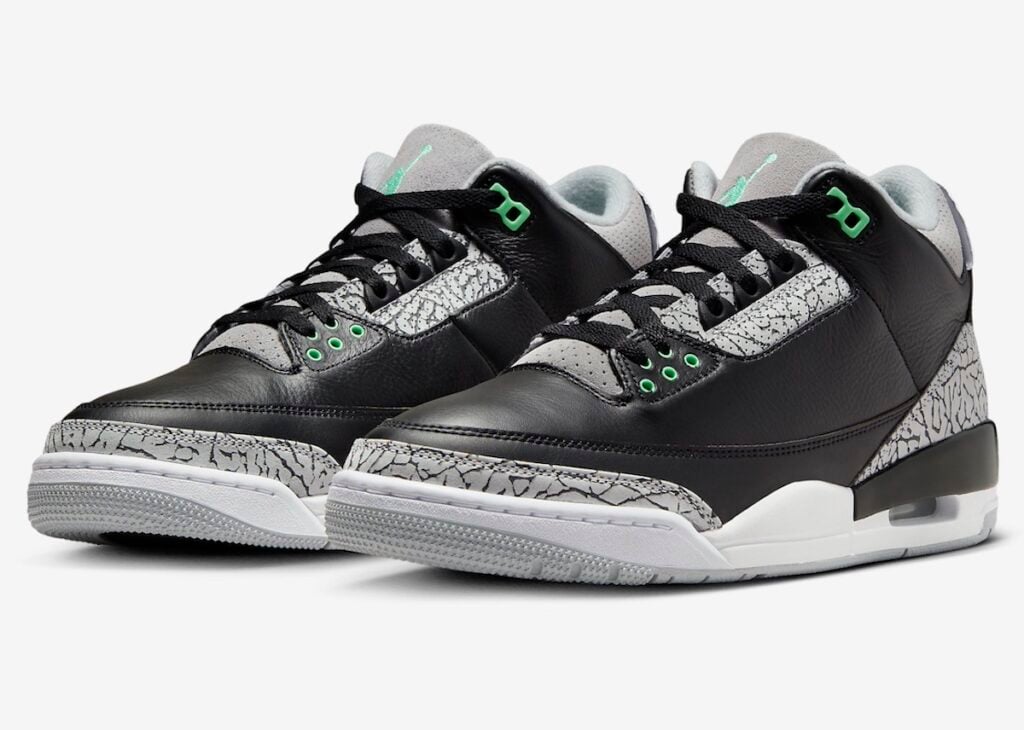 Air Jordan 3 Green Glow CT8532-031