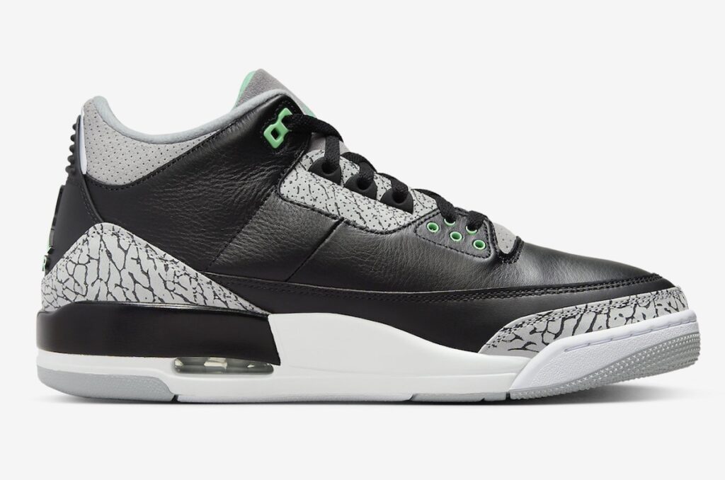 Air Jordan 3 Green Glow CT8532-031