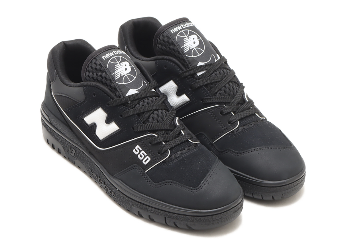 https://www.sneakerfiles.com/wp-content/uploads/2023/12/atmos-new-balance-550-back-in-black-2023.png