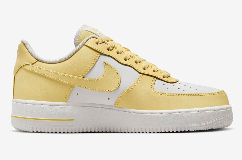 Nike Air Force 1 Low Light Lemon Venom