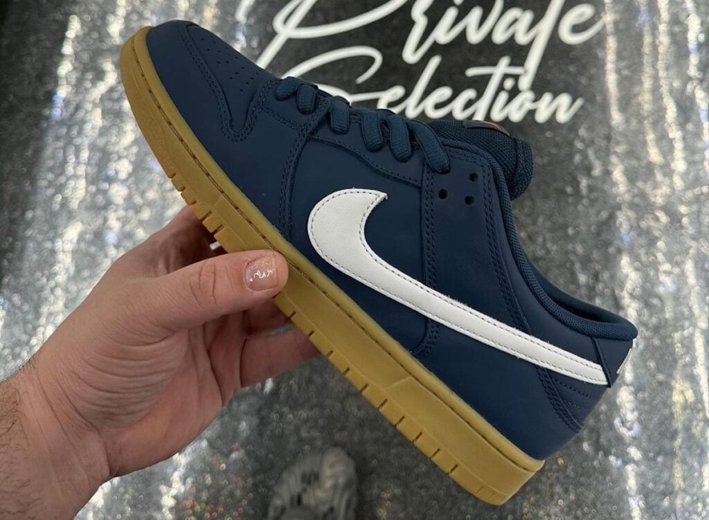 Nike SB Dunk Low Navy Gum 2024