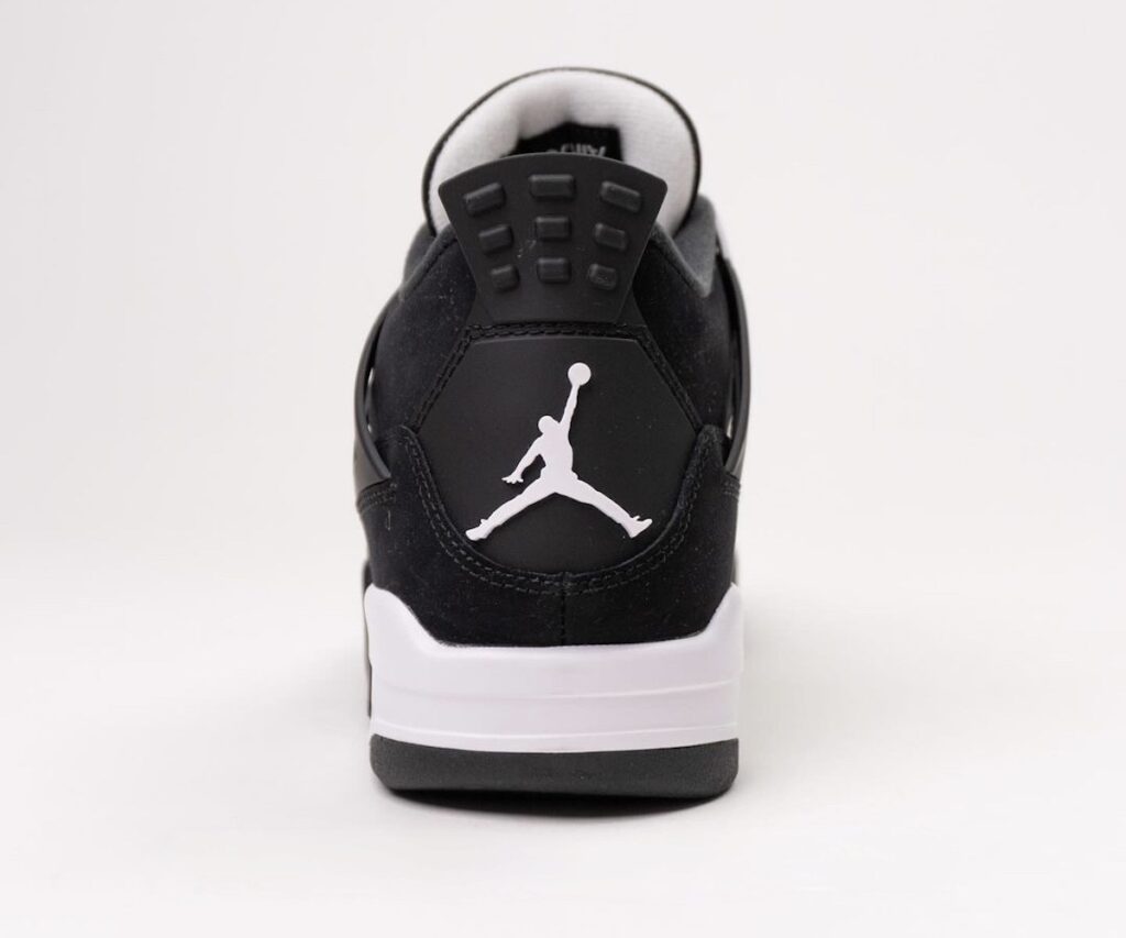 Air Jordan 4 White Thunder FQ8138-001