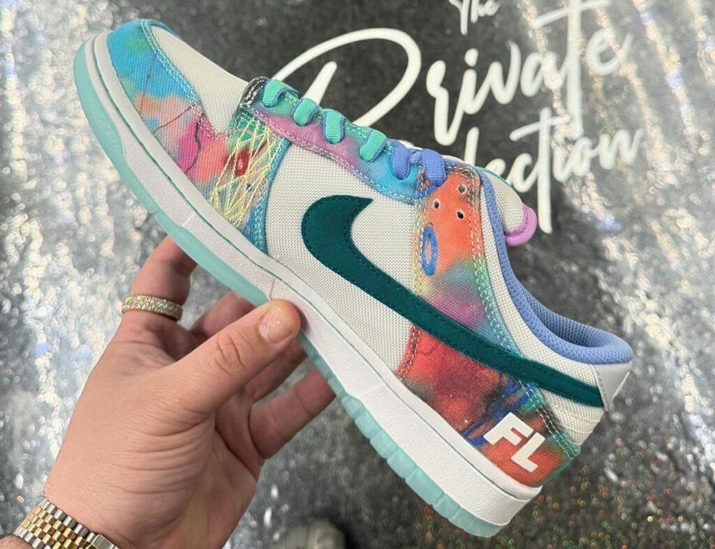 Futura x Nike SB Dunk Low 2024