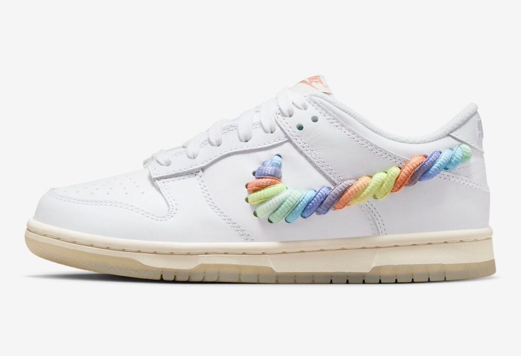 Nike Dunk Low GS Rainbow Swoosh FN4861-100