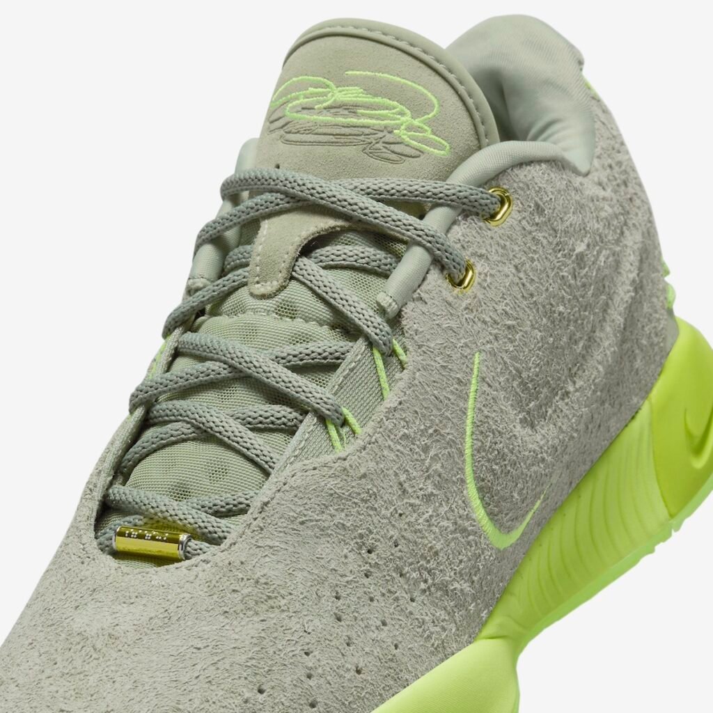 Nike LeBron 21 Algae FV2345-302