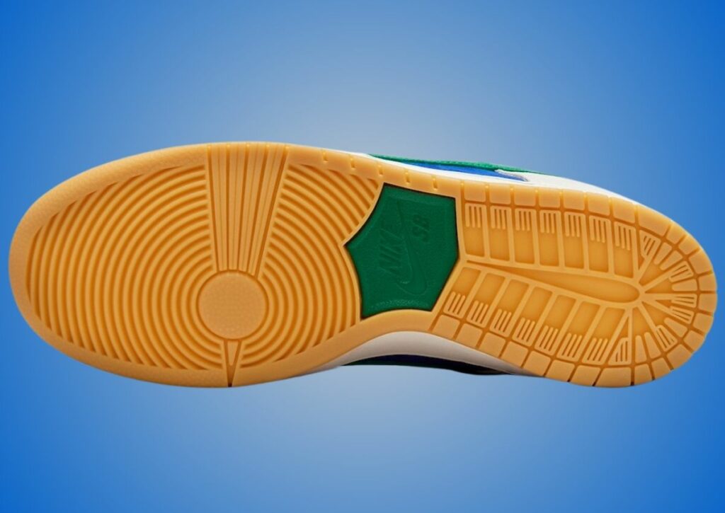 Nike SB Dunk Low Phantom Hyper Royal Malachite HF3704-001 Release Info