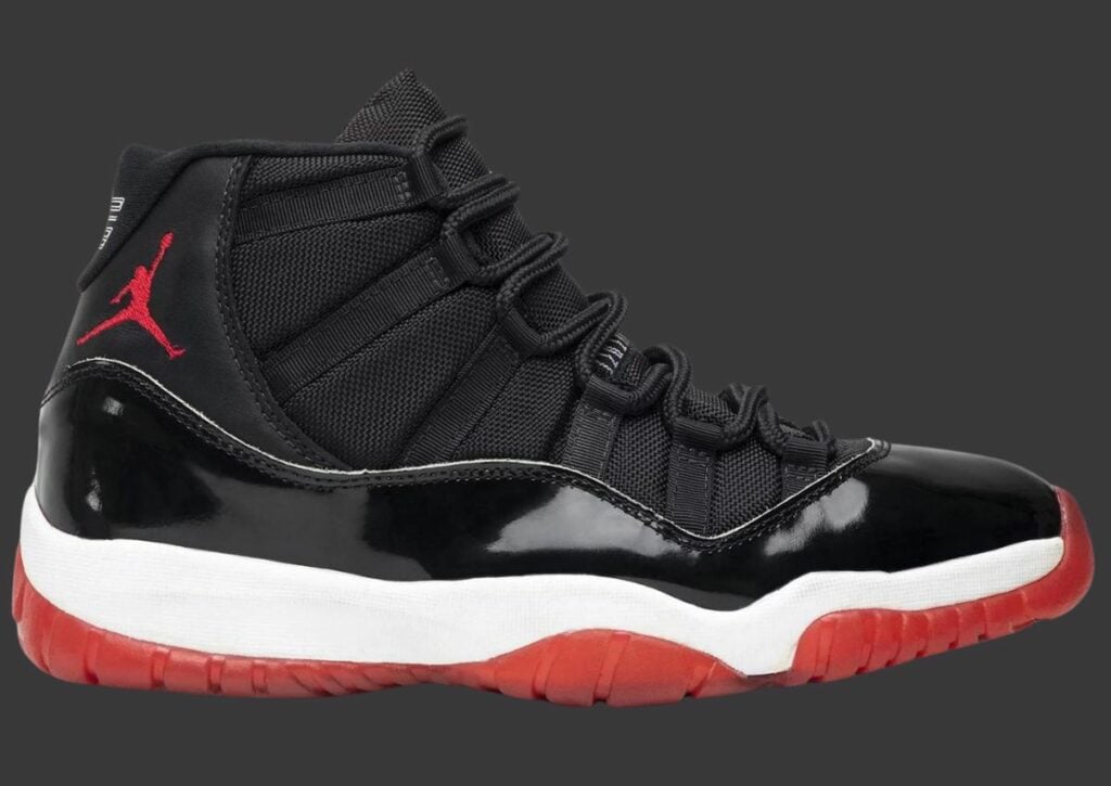 Air Jordan 11 Bred Playoff 1996