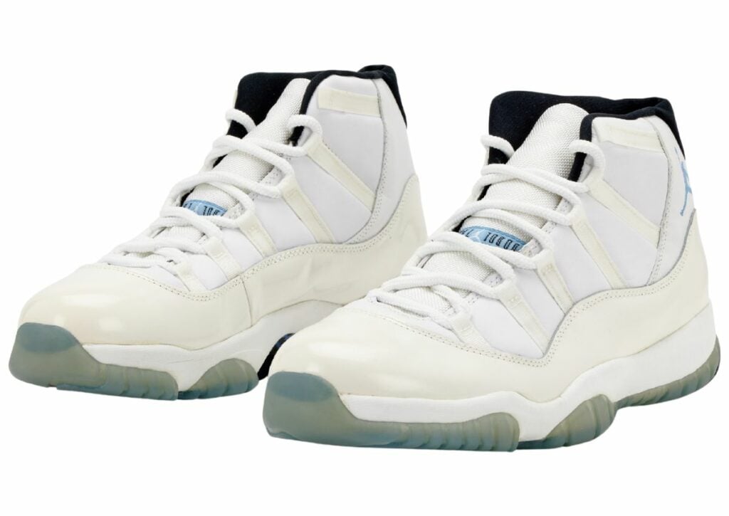 Air Jordan 11 Columbia 1996 130245-141