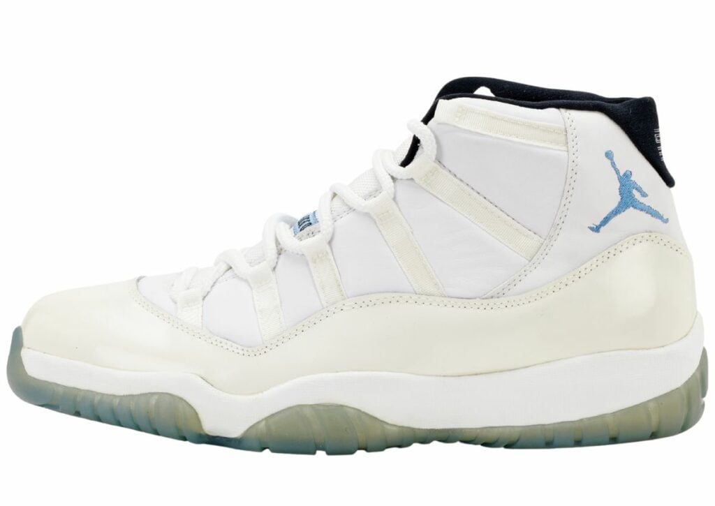 Air Jordan 11 Columbia 1996 130245-141 Side