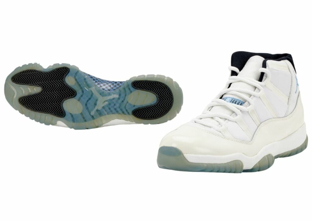 Air Jordan 11 Columbia 1996 130245-141 Sole