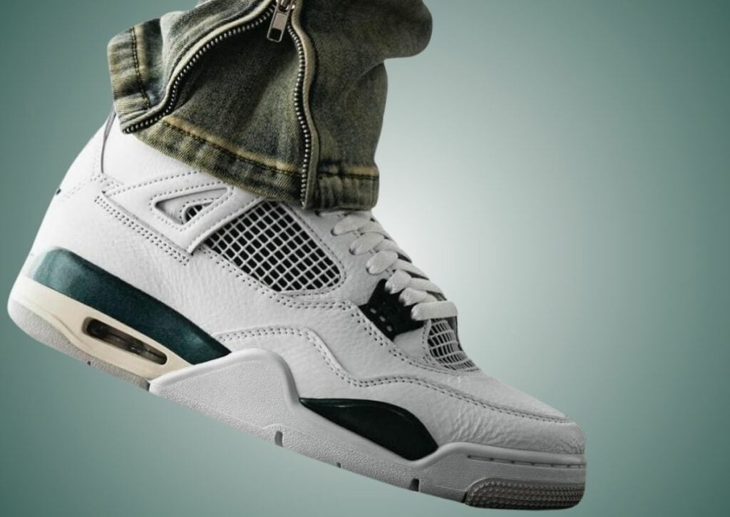 Air Jordan 4 Oxidized Green FQ8138-103 On-Feet