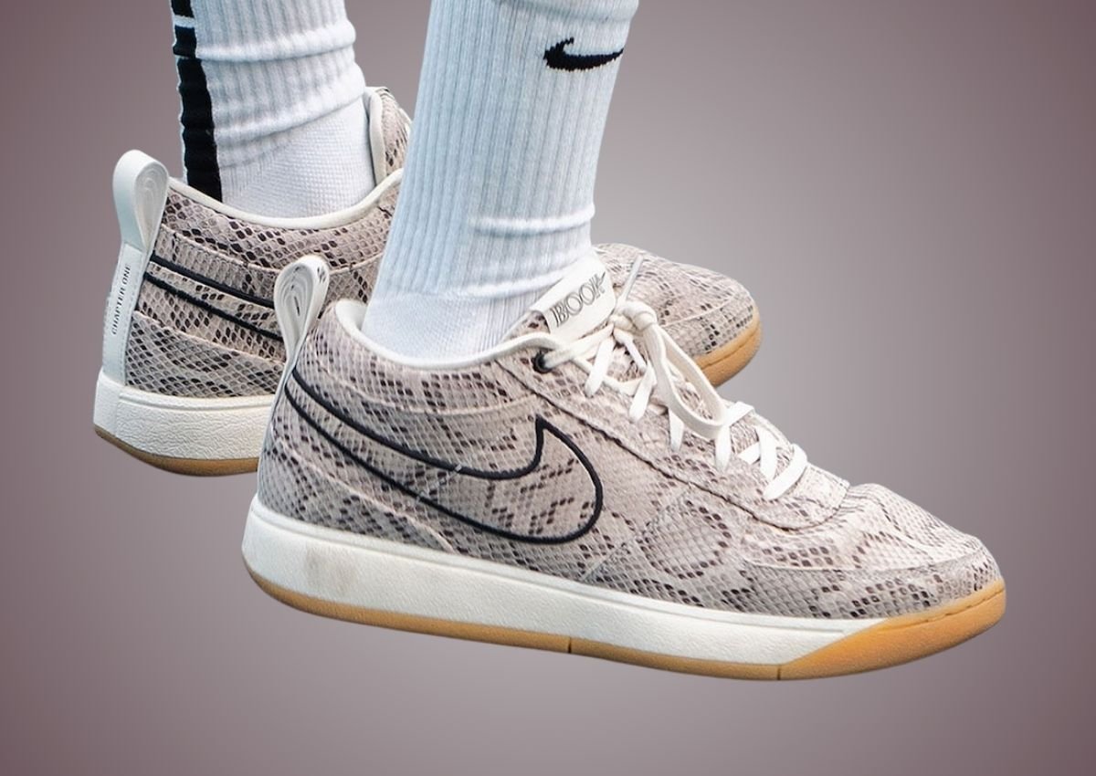 snakeskin nike shoes