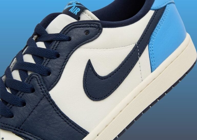 retro 1 obsidian footlocker