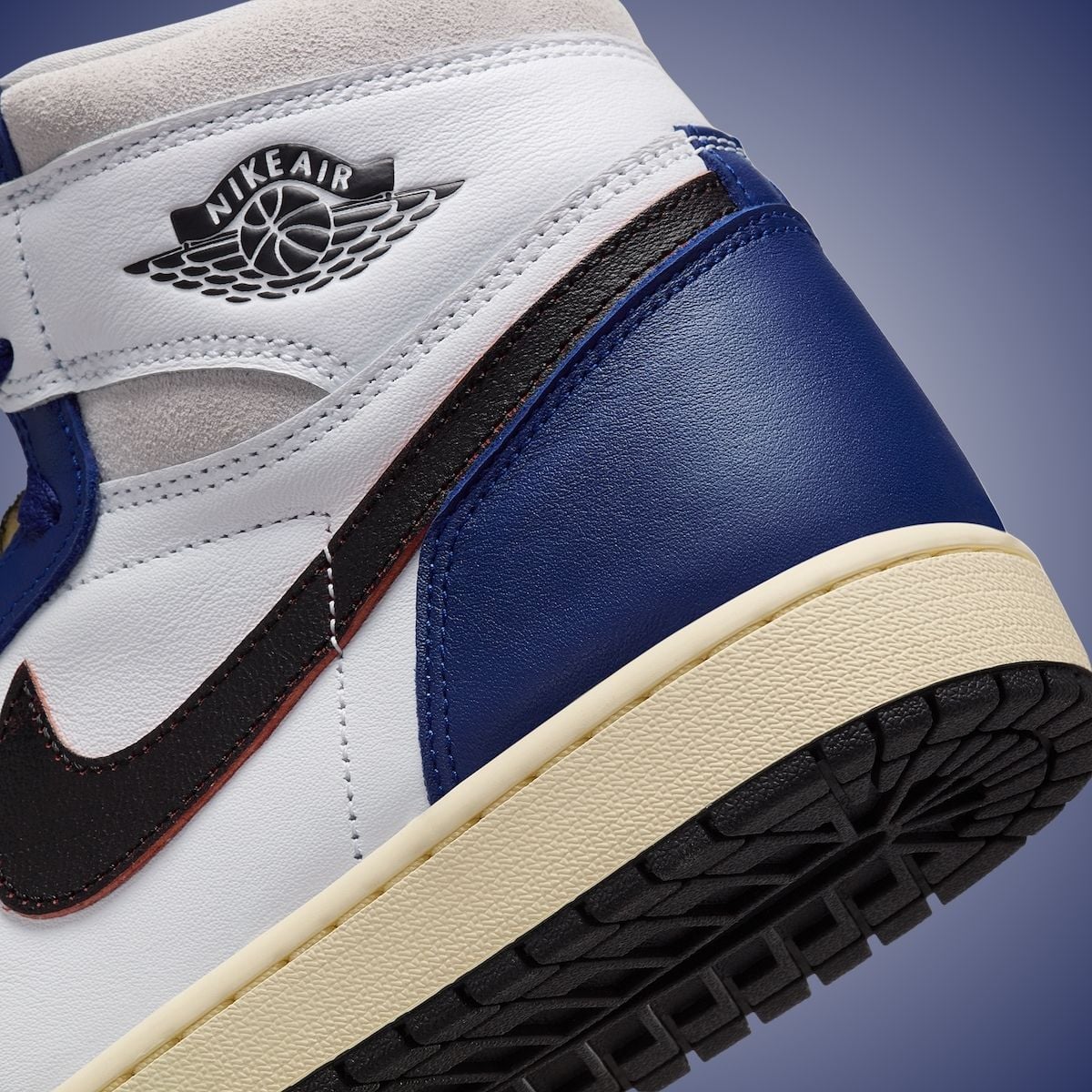 royal blue air jordan 1