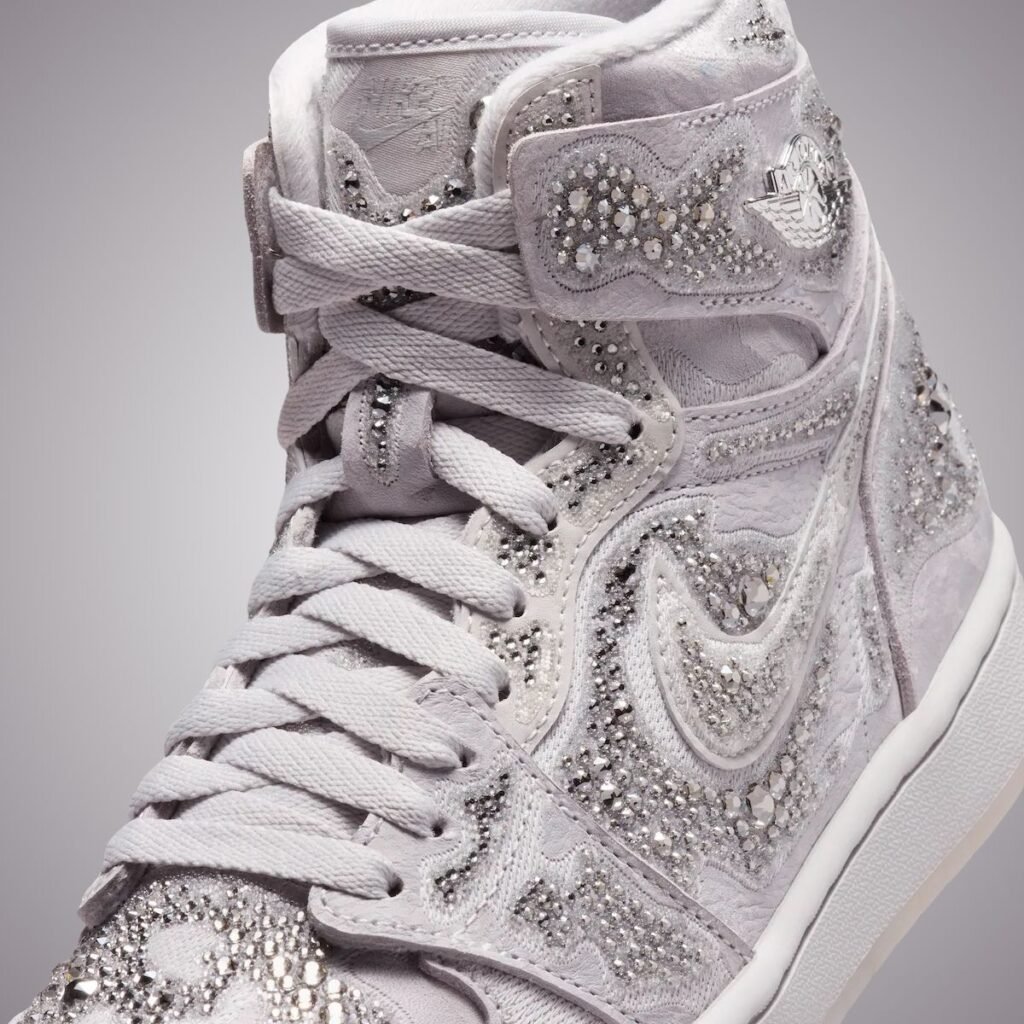 Swarovski Air Jordan 1 High OG HF6248-002 Release Info