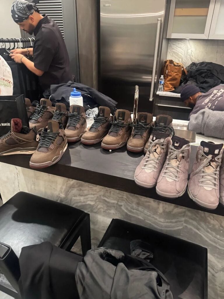 Reese LaFlare A Ma Maniere Air Jordan 4 Dark Mocha IF3102-200